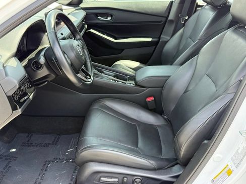 Used 2025 Honda Accord Sport image 19
