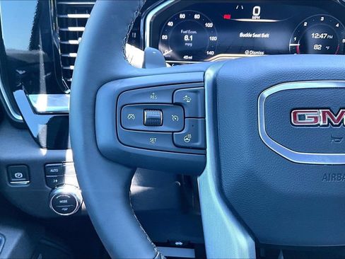 New 2025 GMC Sierra 1500 Elevation AWD/4WD image 19