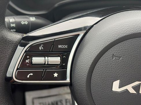 Used 2023 Kia Forte LXS w/ LXS Technology Package FWD image 23