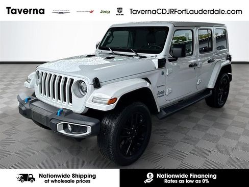 Used 2022 Jeep Wrangler Unlimited Sahara w/ Cold Weather Group AWD/4WD image 1