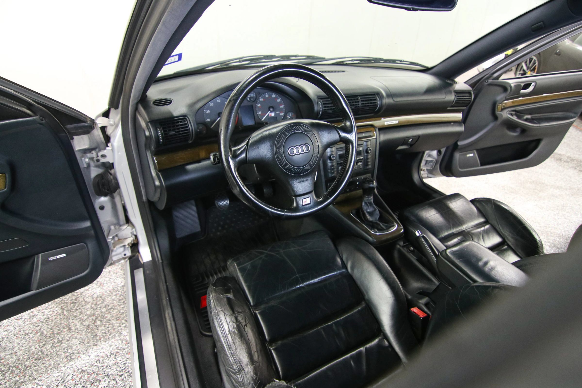 Used 2000 Audi S4 Sedan AWD/4WD image 13