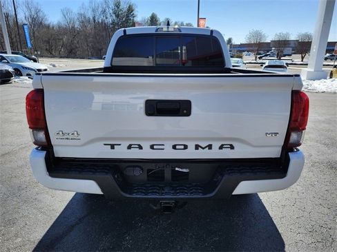 Used 2023 Toyota Tacoma SR image 6
