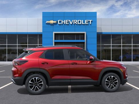 New 2026 Chevrolet TrailBlazer LT w/ Convenience Package AWD/4WD image 5