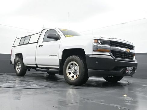Used 2018 Chevrolet Silverado 1500 W/T w/ WT Convenience Package AWD/4WD image 25