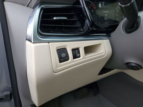 Certified 2024 Cadillac XT6 Premium Luxury w/ LPO, Floor Liner Package image 18