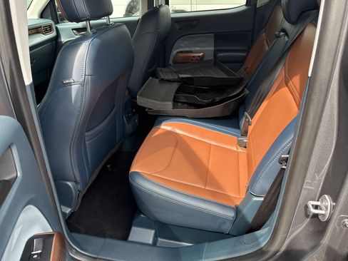 Used 2024 Ford Maverick Lariat image 11