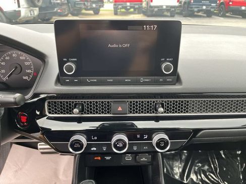 Used 2023 Honda Civic Sport image 14