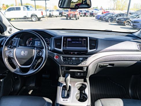 Used 2019 Honda Ridgeline RTL-T image 24