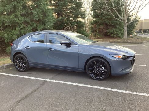 Used 2025 MAZDA MAZDA3 Carbon image 8