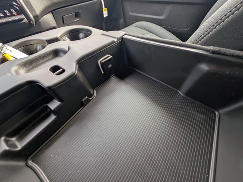 New 2026 RAM 2500 Tradesman image 32