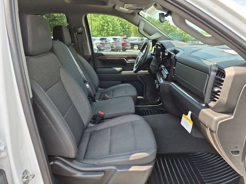 Used 2023 Chevrolet Silverado 1500 LT AWD/4WD image 30