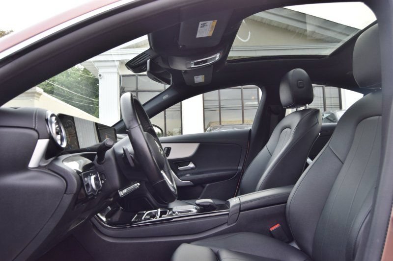 Used 2023 Mercedes-Benz CLA 250 4MATIC w/ Premium Package image 17