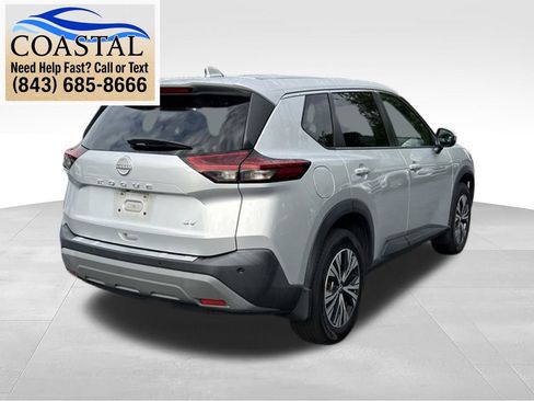 Used 2022 Nissan Rogue SV FWD image 7