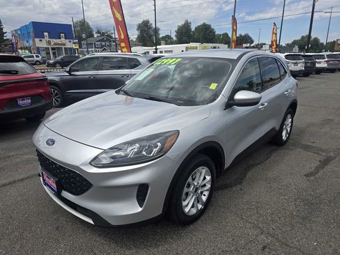 Used 2020 Ford Escape SE AWD/4WD image 1