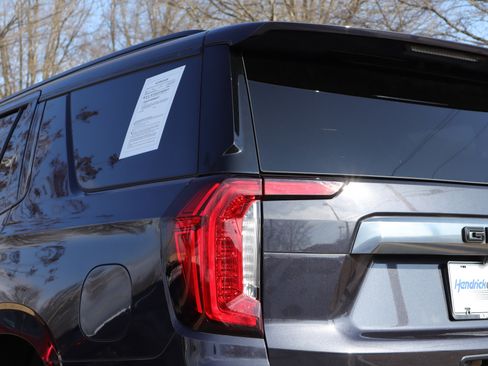 Used 2023 GMC Yukon AT4 image 37