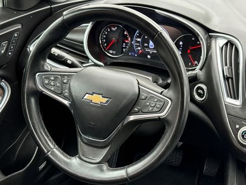 Used 2024 Chevrolet Malibu LT FWD image 13
