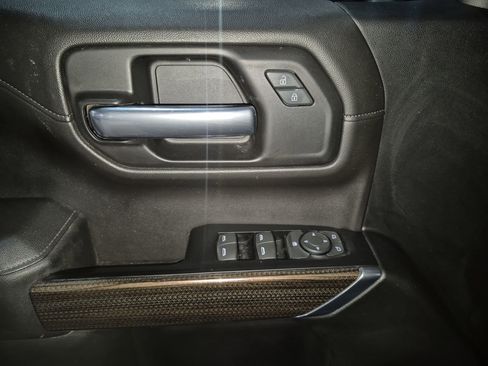 Used 2019 Chevrolet Silverado 1500 LT w/ All-Star Edition image 22