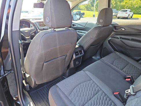 Used 2019 Chevrolet Equinox LT w/ Driver Convenience Package FWD image 14