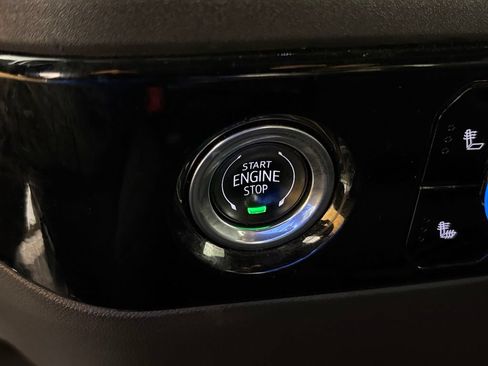 Used 2024 GMC Sierra 1500 SLE RWD image 23