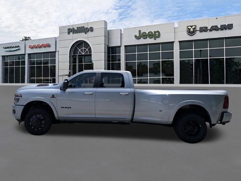 New 2026 RAM 3500 Limited AWD/4WD image 6