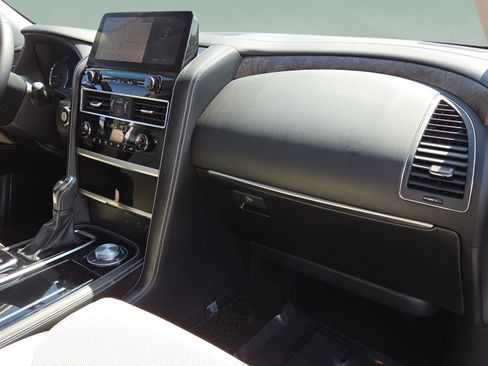 Used 2023 INFINITI QX80 Premium Select w/ Cargo Package AWD/4WD image 27