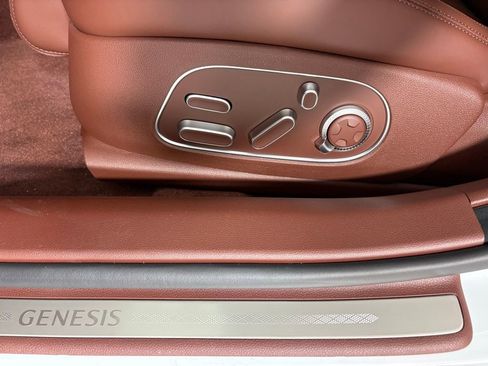 New 2026 Genesis G90 3.5T image 15