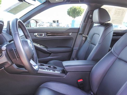 Certified 2025 Honda Civic Sport Touring image 19