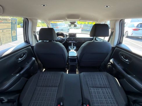 Used 2024 Honda HR-V LX image 28