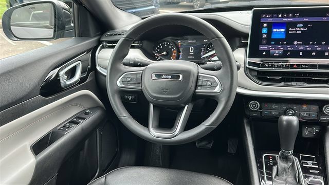 Used 2024 Jeep Compass Limited AWD/4WD image 21