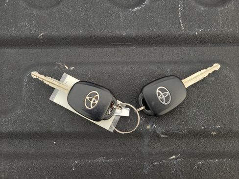 Certified 2019 Toyota Tundra SR5 image 30