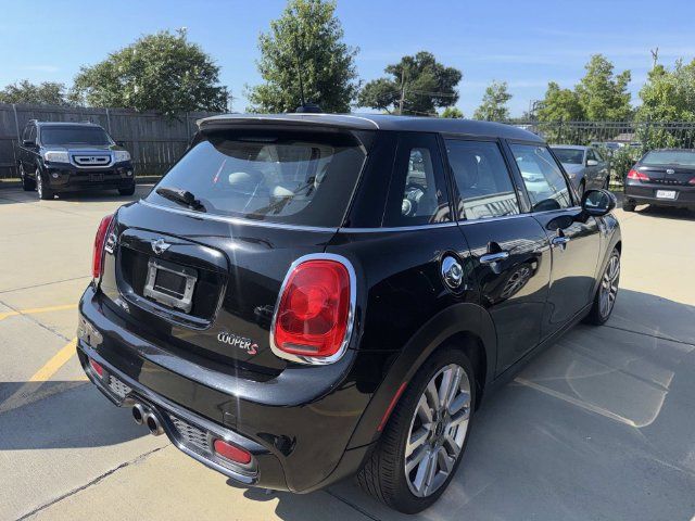 Used 2017 MINI Cooper S FWD image 6