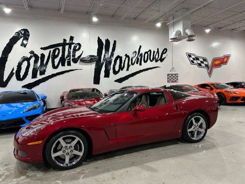 Used 2008 Chevrolet Corvette Coupe w/ Preferred Equipment Group RWD image 26
