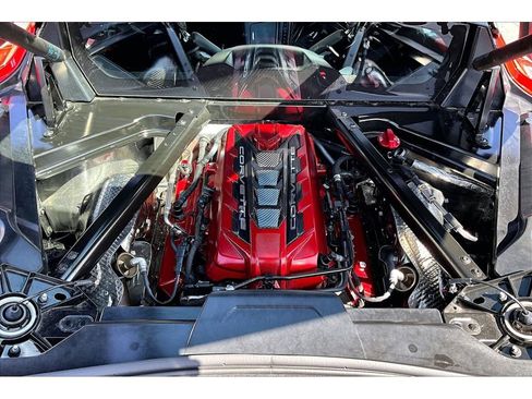 Used 2023 Chevrolet Corvette Stingray Premium Cpe w/ Z51 Performance Package image 23