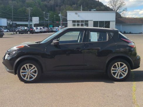 Used 2015 Nissan Juke S AWD/4WD image 7