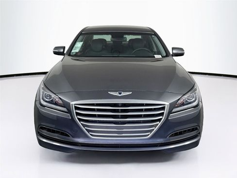 Used 2016 Hyundai Genesis 3.8 image 3