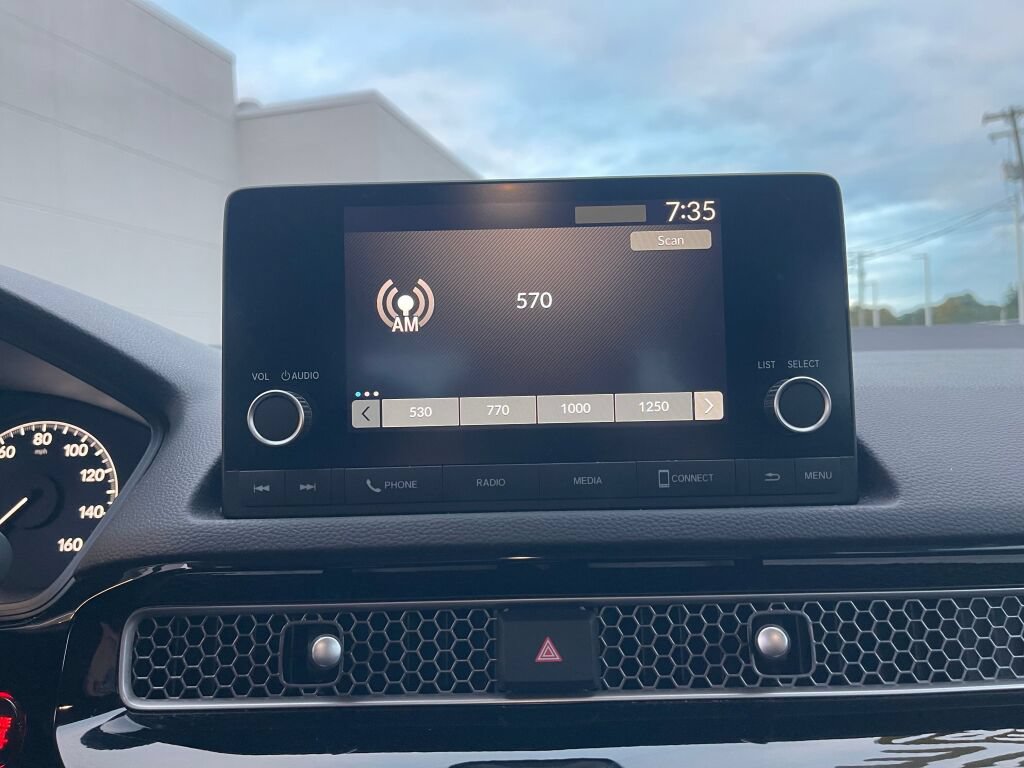 Used 2024 Honda Civic LX image 9