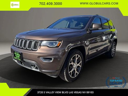 Used 2018 Jeep Grand Cherokee Limited image 1