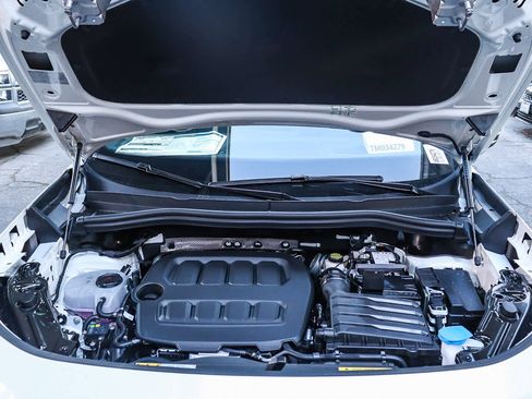 New 2026 Volkswagen Tiguan SE R-Line image 13