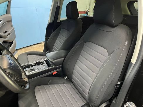 Used 2024 Ford Edge SE AWD/4WD image 10