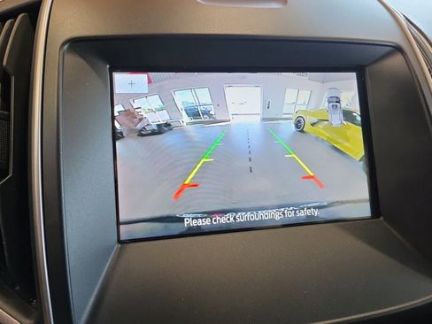 Used 2019 Ford Edge SEL w/ Equipment Group 201A AWD/4WD image 30