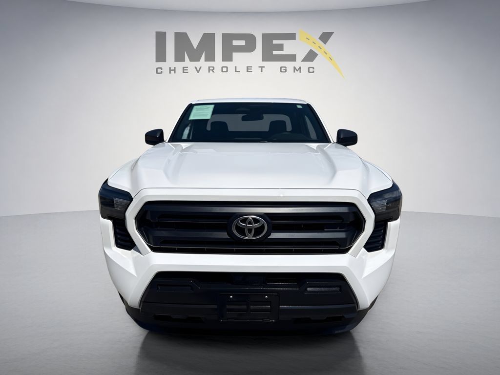 Used 2025 Toyota Tacoma SR RWD image 8