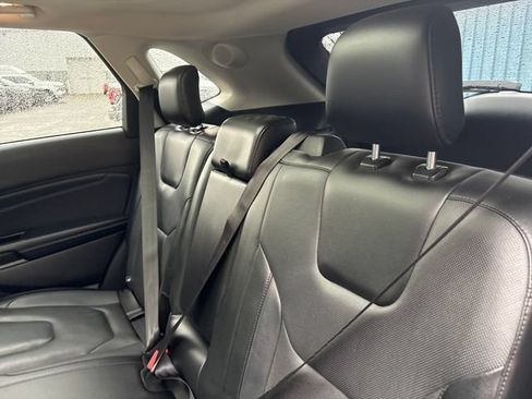 Used 2017 Ford Edge Titanium w/ Equipment Group 301A AWD/4WD image 22
