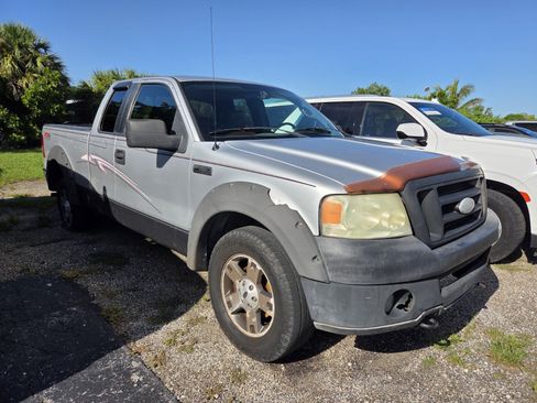 Used 2007 Ford F150 FX4 AWD/4WD image 2