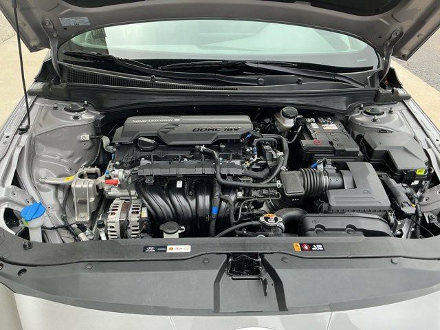Used 2024 Hyundai Elantra SE FWD image 28