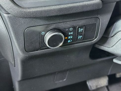 Used 2025 Ford Escape ST-Line FWD image 17