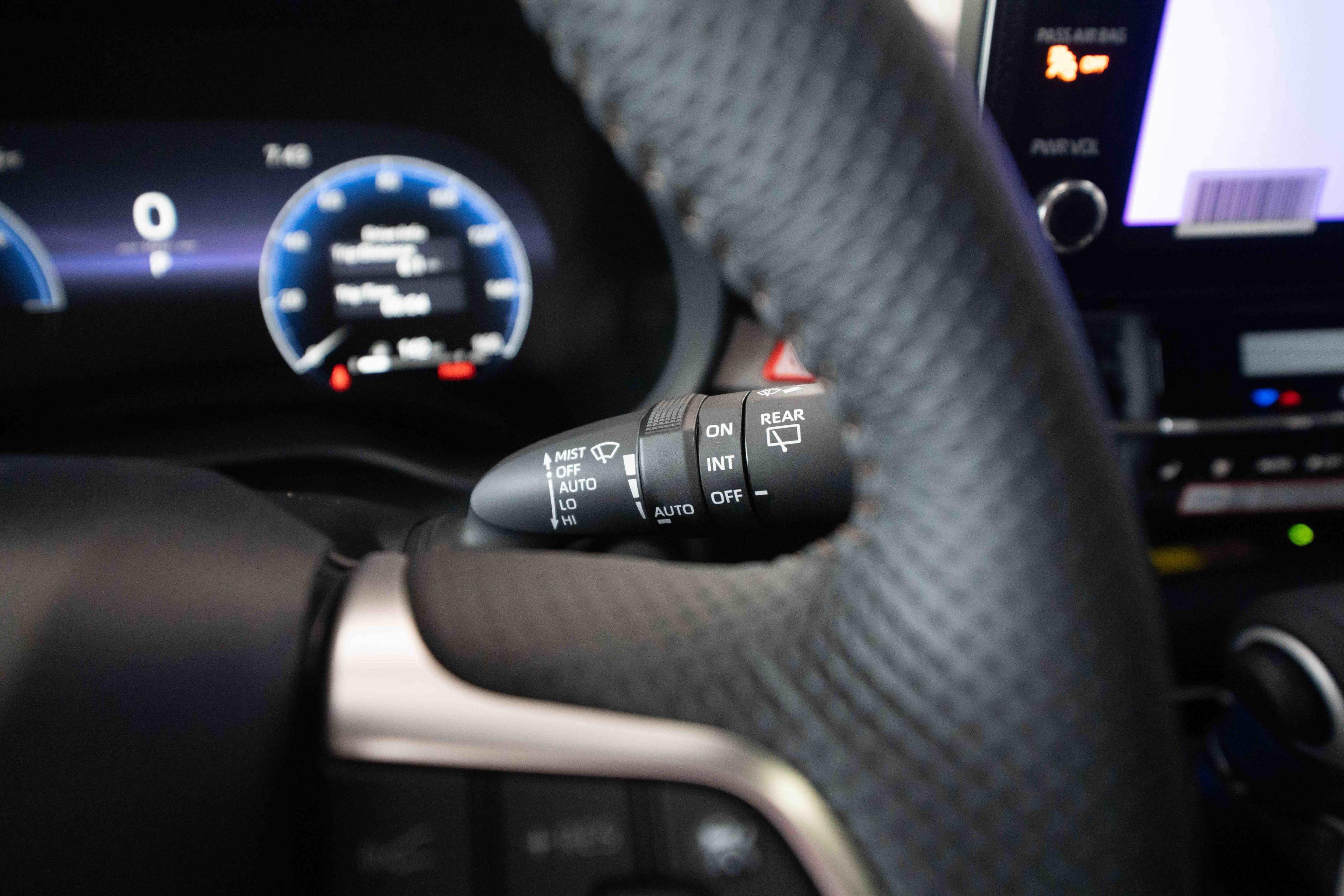 New 2026 Toyota Sienna Platinum AWD/4WD image 14