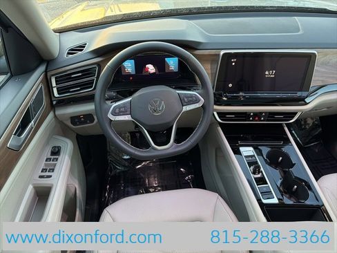 New 2026 Volkswagen Atlas SE image 21