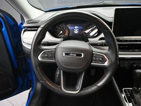 Used 2022 Jeep Compass Limited AWD/4WD image 19