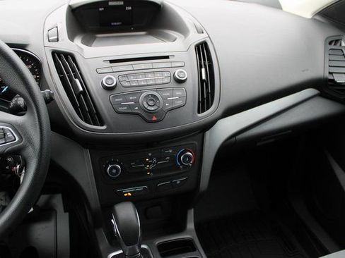 Used 2018 Ford Escape S image 21