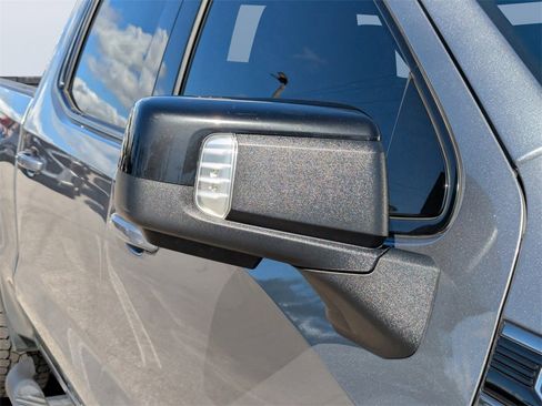 Used 2021 GMC Sierra 1500 AT4 image 11